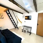 Atenas - Lofts Com Cozinha - Proximo Aeroporto E Rodoviaria